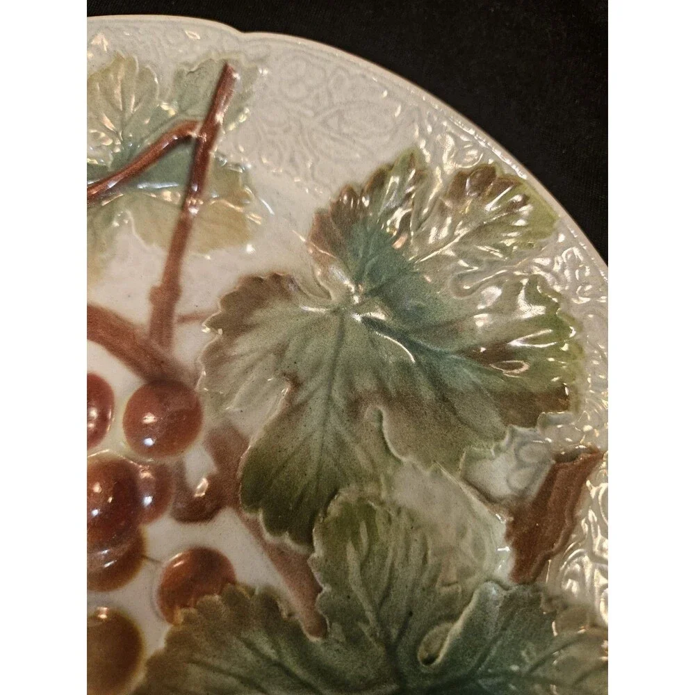 Rare Antique Keller & Guerin St Clement France Majolica Plate Fruit White Grapes